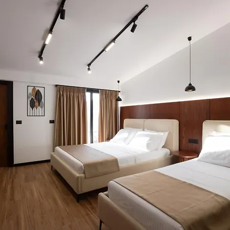 Hotel Silis *